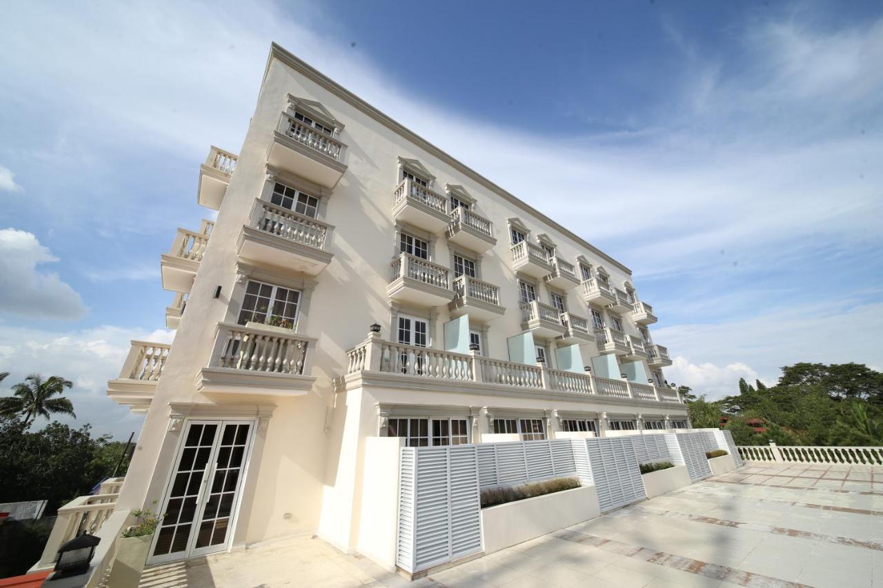 Via Appia Tagaytay Hotel Tagaytay City ภายนอก รูปภาพ